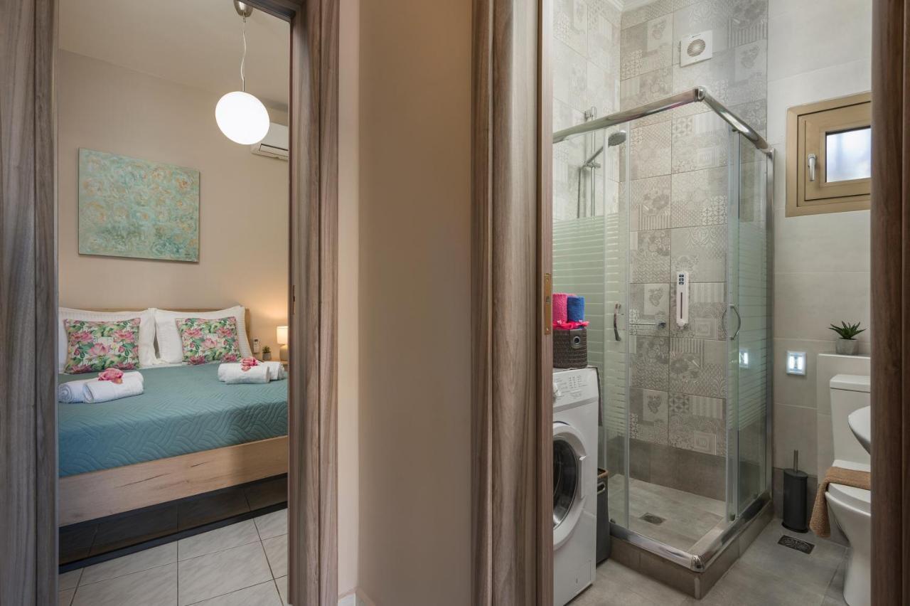 Floral Beach Apt With Lux Extras & Special Treats Колимварион Экстерьер фото